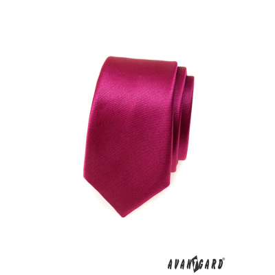Schmale Krawatte in glänzendem Burgund